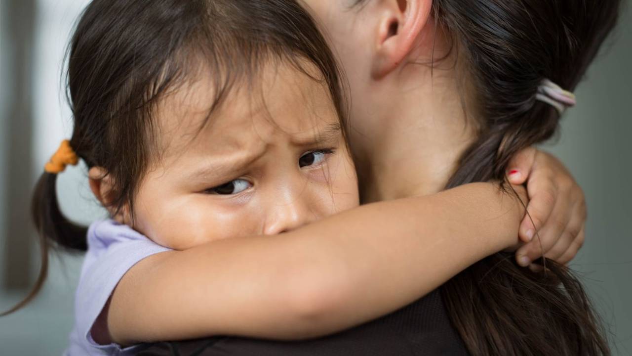 How to Ease Separation Anxiety: A Parent's Guide to Connection and Confidence